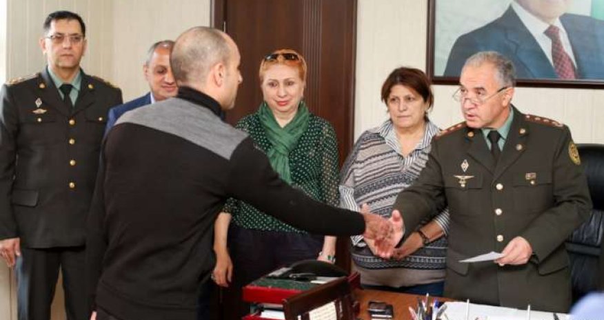 Əfv edilmiş məhkumların tam siyahısı