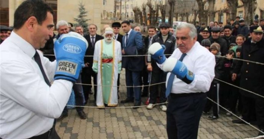 Əhəd Abıyev yenə rinqə çıxdı - FOTOLAR