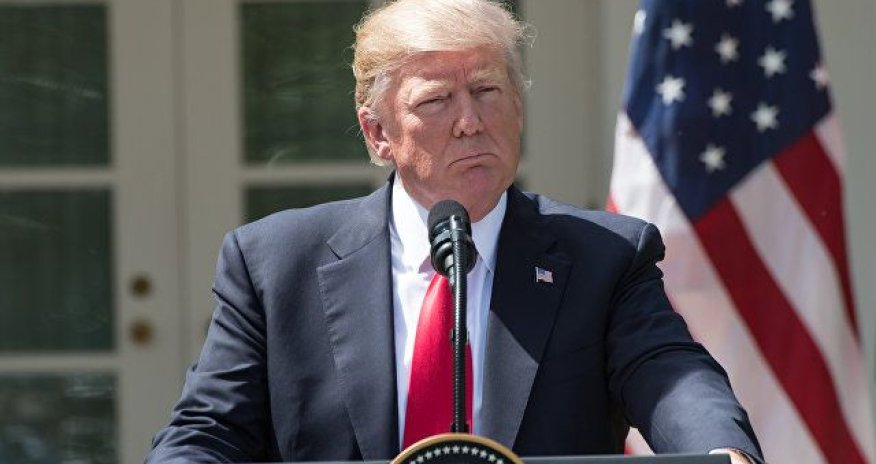 Donald Tramp Bəşər Əsədi “heyvan” adlandırıb