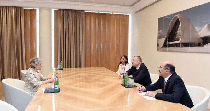 İlham Əliyev və Mehriban Əliyevanın UNESCO-nun baş direktoru ilə görüşü olub