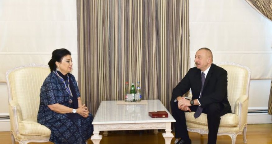 Prezident   Fidan Qasımovaya “İstiqlal” ordeni təqdim edib 