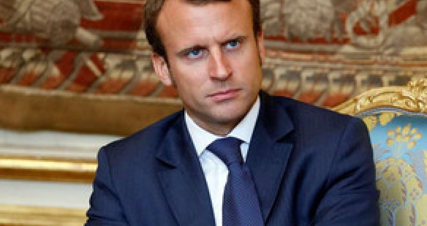 Fransa prezidenti Donald Trampın siyasətini dünya üçün narahatlıq mənbəyi adlandırıb