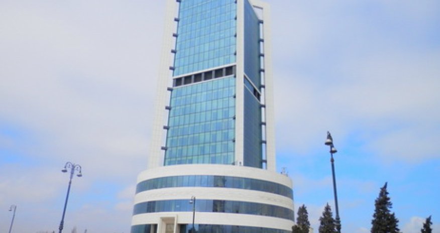 Госнефтефонд в июне продал 373,2 млн. долларов