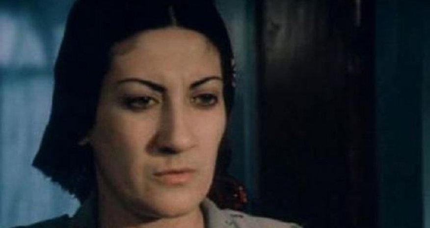 Xalq artisti ölümlə mübarizə aparır