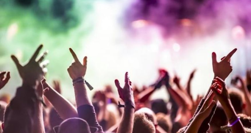 Azərbaycanlı müğənni Ermənistanda konsert verəcək