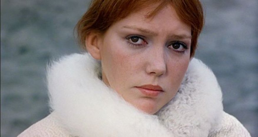 Fransalı aktrisa və yazıçı vəfat etdi