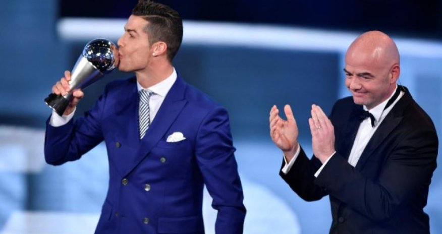 İlin ən yaxşı futbolçusu - Kriştiano Ronaldo