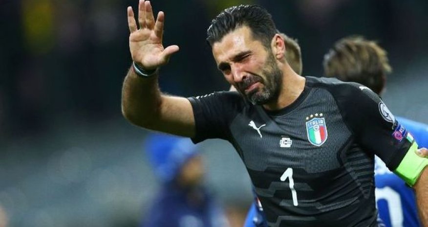 Buffon İtaliya yığması ilə vidalaşdı