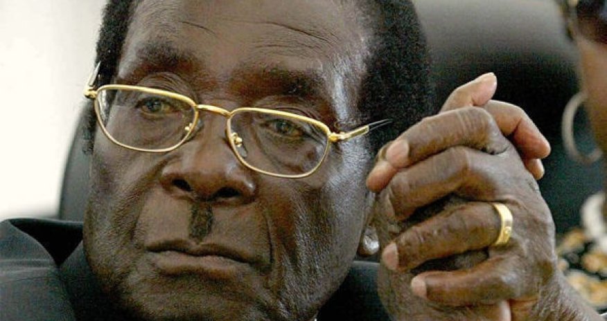 Zimbabvenin prezidenti ev dustağı oldu