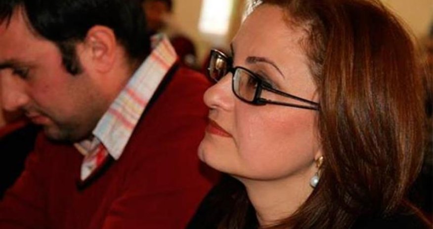 “Yuğ” teatrında daha bir istefa