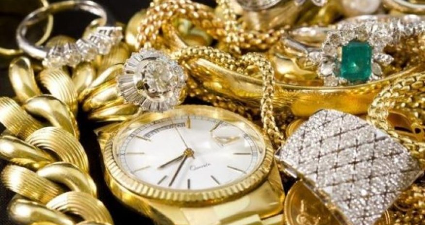 Азербайджанец пытался ввезти в Грузию 2,5 кг золота