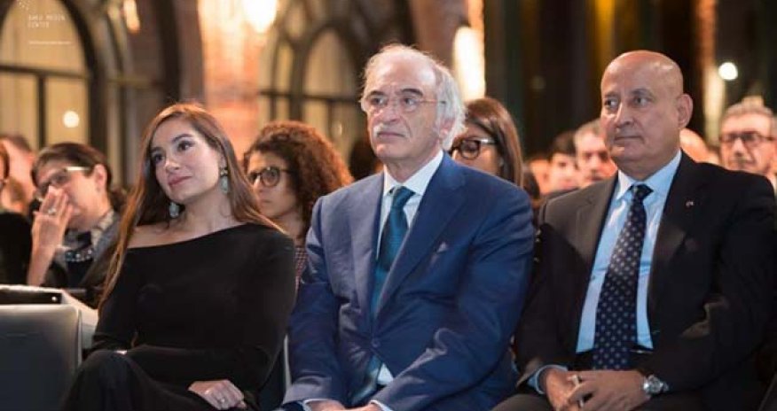 Arzu Əliyeva təqdimatda