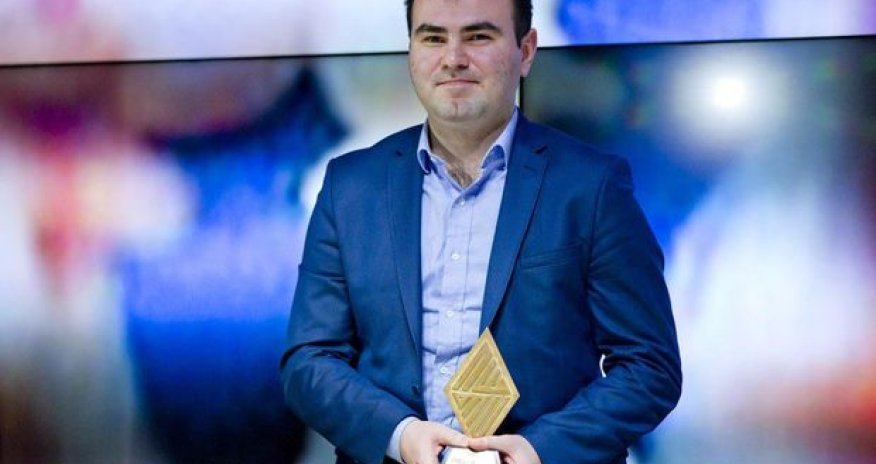 Şəhriyar Məmmədyarov superturnirdə lider oldu