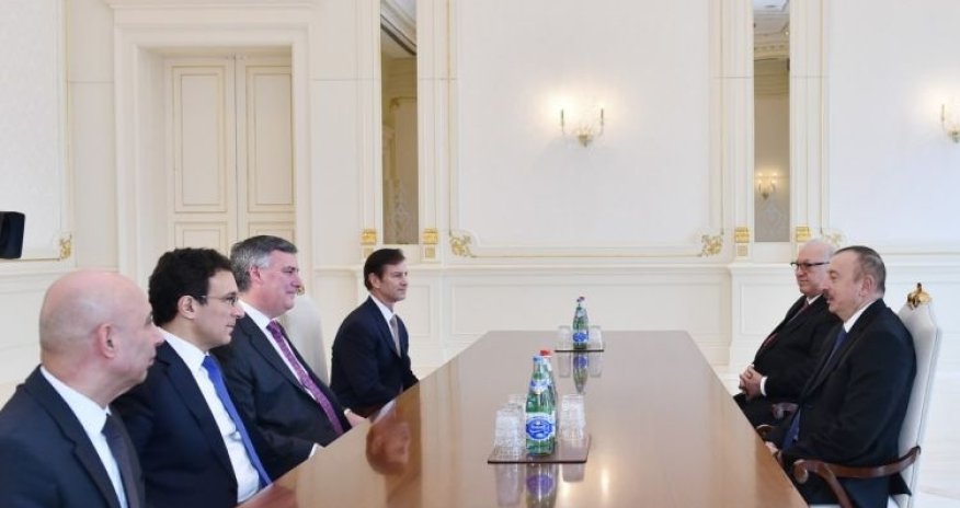 President Ilham Aliyev receives Boeing delegation