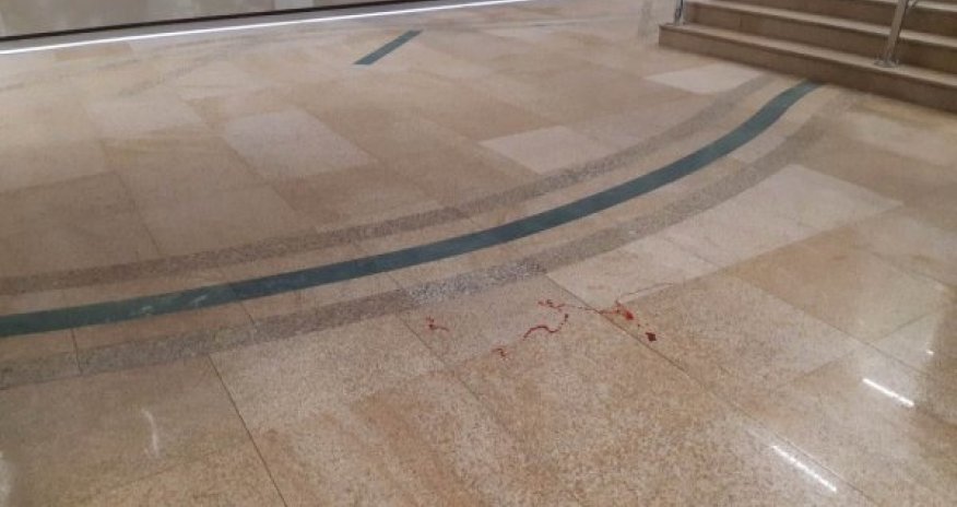 Bakı metrosunda qanlı hadisə - FOTO