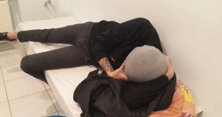 Azərbaycanlı müğənni qəzaya düşdü