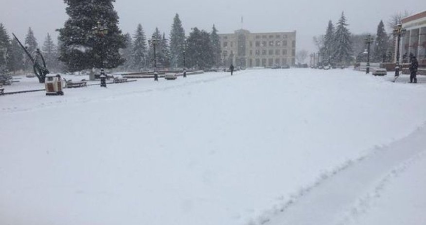 Azərbaycana qar yağır - FOTO