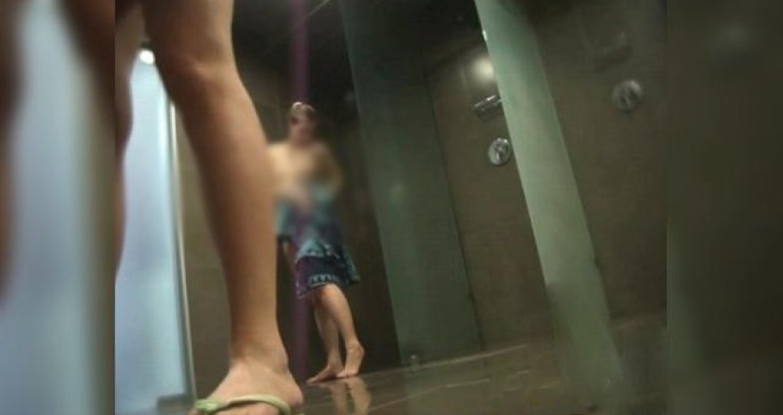 Soyunub-geyinmə otağından görüntülər yayıldı - VİDEO