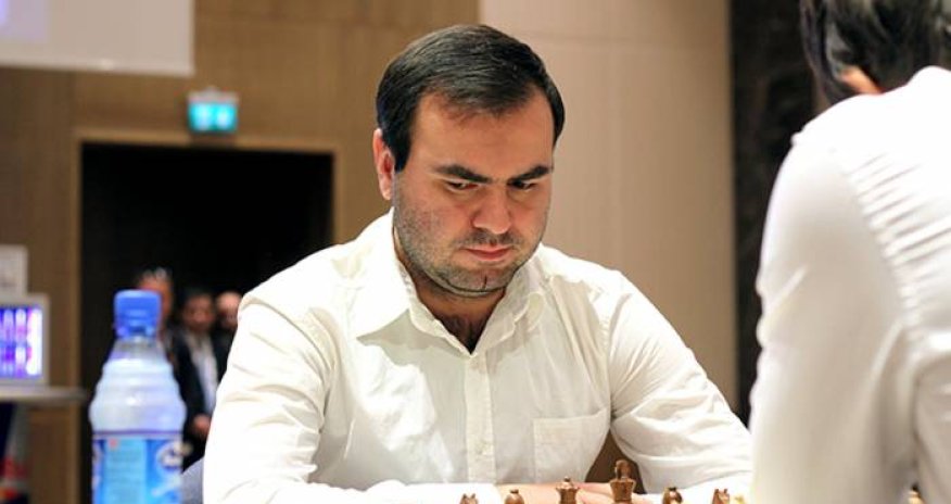 Məmmədyarov yenə heç-heçə edib