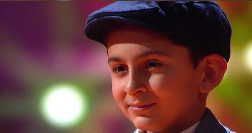 Azərbaycanlı ifası ilə münsifləri heyran etdi - VİDEO