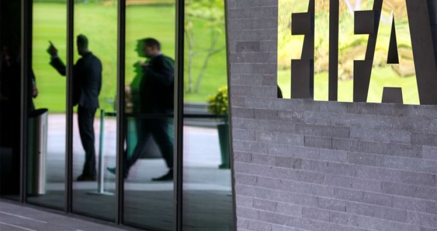 FİFA daha 3 qaydanı dəyişir