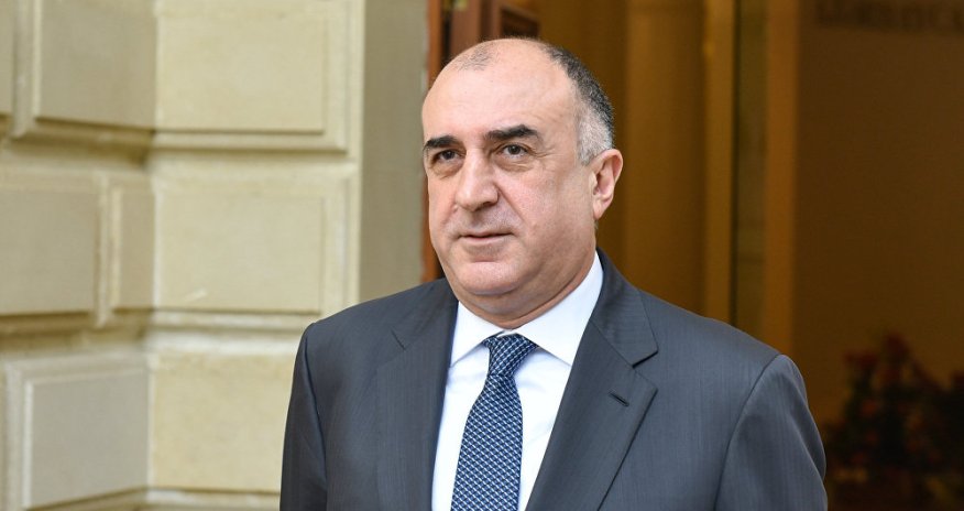 Məmmədyarov qabonlu həmkarı ilə görüşdü