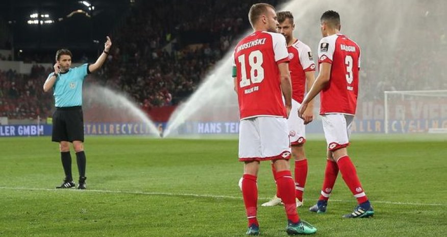 Hakim fasilədə penalti verdi