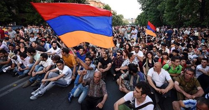 Ermənilər Bakı adı ilə şantaj edilir – Cəbhədə hücum olacaq?