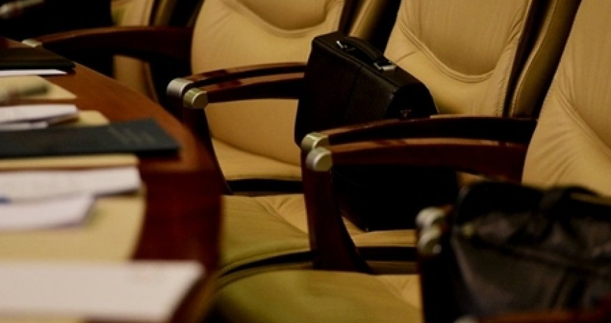 İcra başçıları təlaşda: növbə onlara çatdı