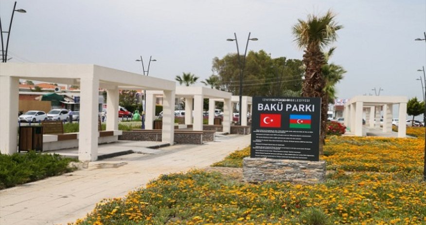 İzmirdə “Bakı parkı” açıldı