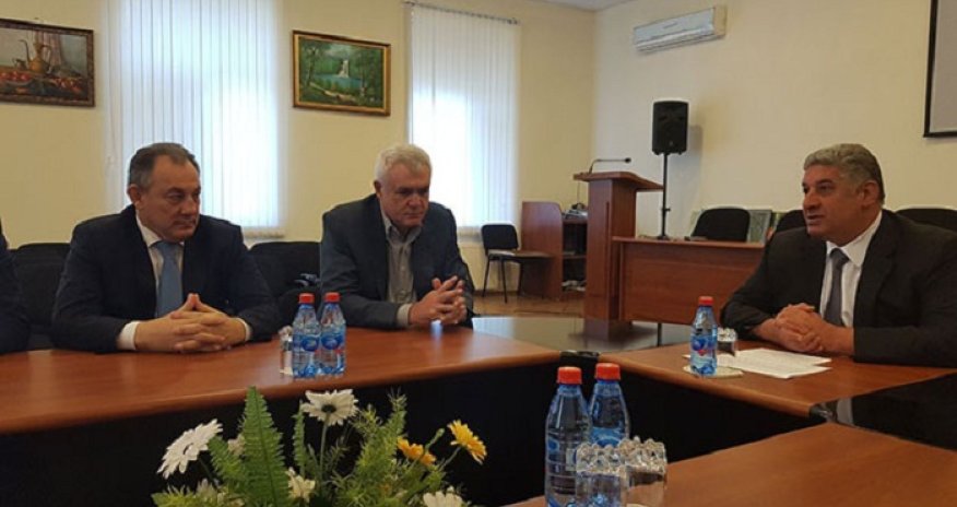 Namiq Əliyev güləş federasiyasına qaytarıldı