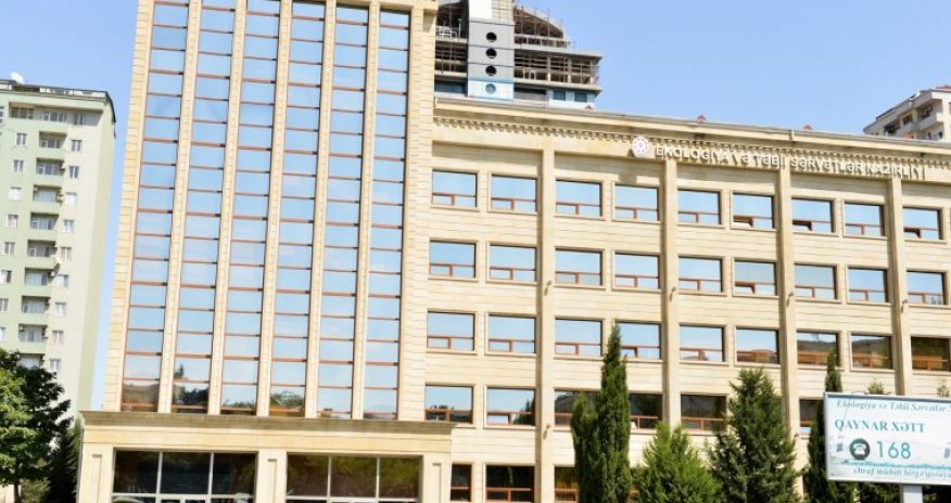 Nazirlikdən müraciət: 