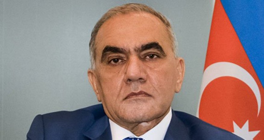 Dünyasını dəyişən nazir oğlunun yanında dəfn edildi – Fotolar