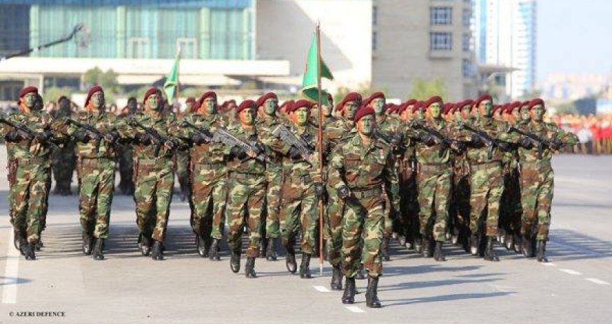 Ordumuz hərbi parada belə hazırlaşır - VİDEO