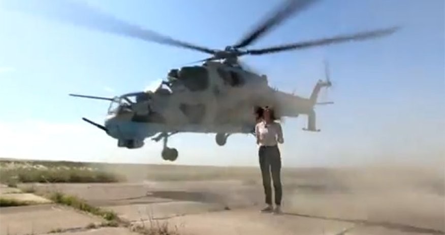 Hamı bu videodan danışır - Paradda çəkilib 