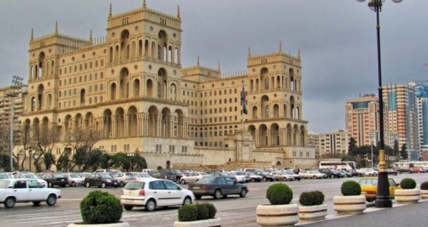 Bu nazirlikdə iki idarə rəisi işdən azad edilib