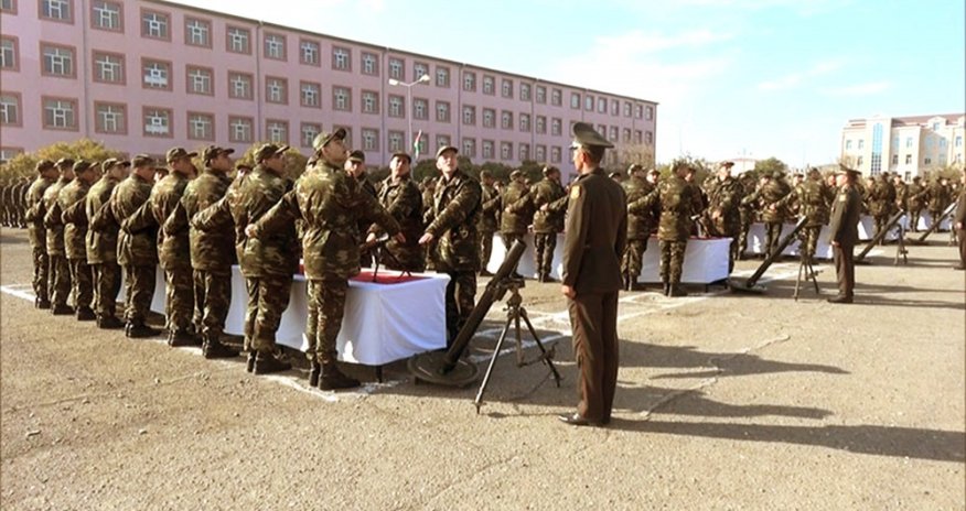 Azərbaycan Ordusunun əsgəri nə yeyir? - FOTOLAR