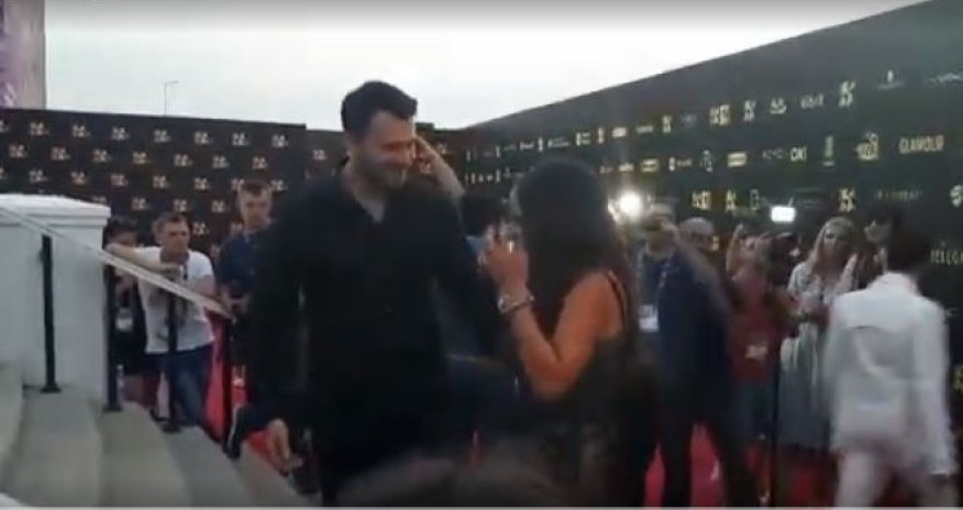 Emin Leyla Əliyevanı belə qarşıladı - VİDEO