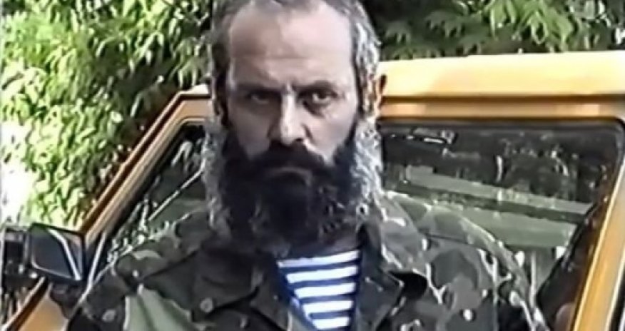 Армяне разрушили могилу героя Азербайджана в Ханкенди - ВИДЕО