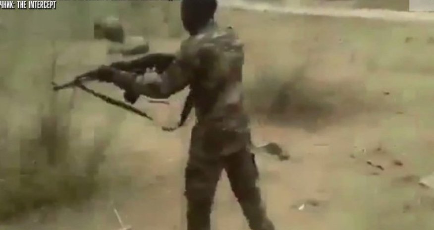 Qadın və uşaqların vəhşicəsinə edam edildiyi anın dəhşətli - VİDEOSU