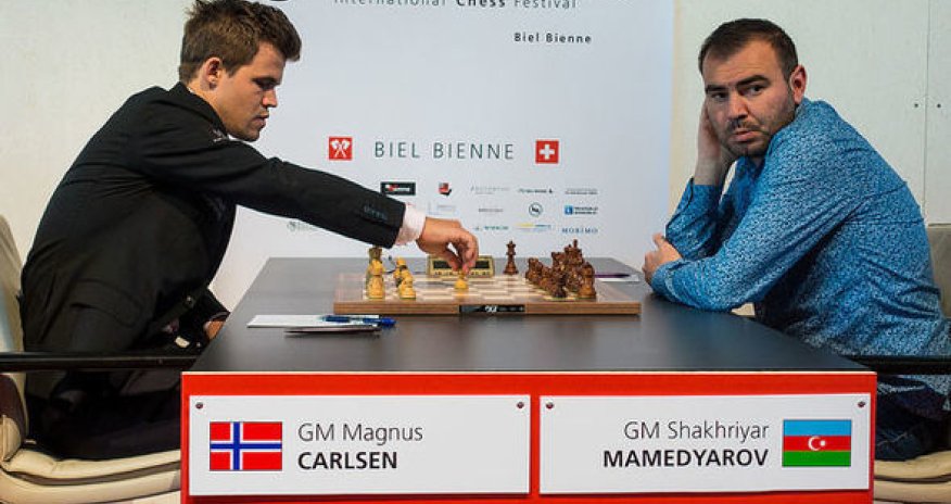 “Şah” çempionu məğlub etməyə çalışacaq