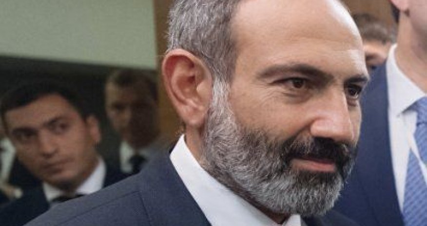 Как живет Пашинян, как едет на работу, как одевается...