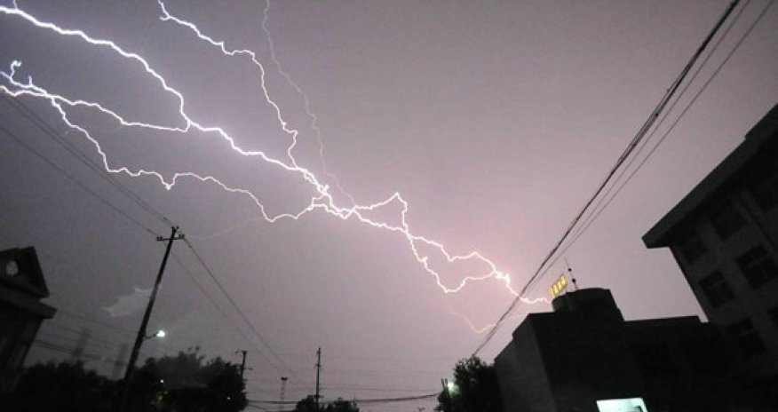 Azərbaycanda axşam çaxan ildırım dəhşətə SƏBƏB OLDU – Ölən var