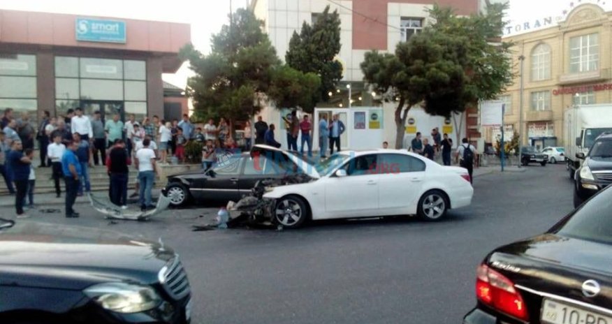 “BMW” ağır qəza törətdi - NOVXANIYA GİRİŞ BAĞLANDI - FOTOLAR