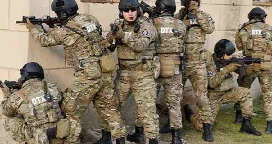 DTX-dən ƏMƏLİYYAT: Hərbçiləri şantaj edənlər tutuldu