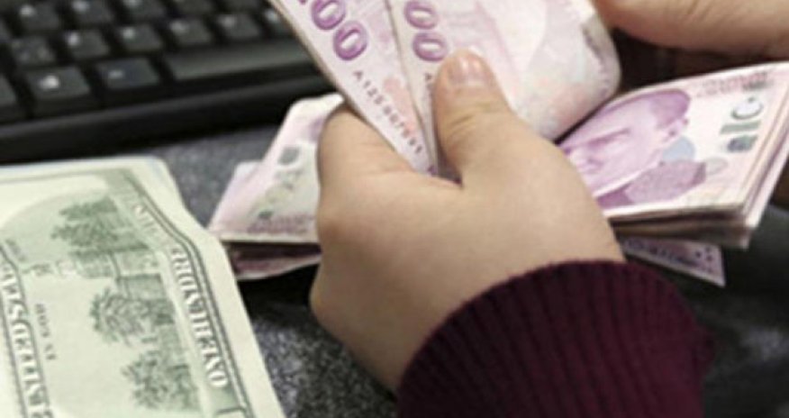 Türkiyədə dollar sürətlə ucuzlaşır