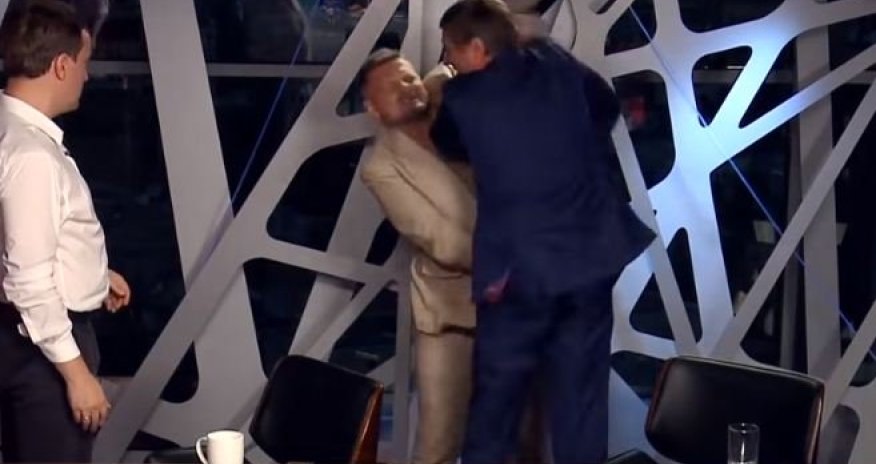 Депутаты подрались в прямом эфире