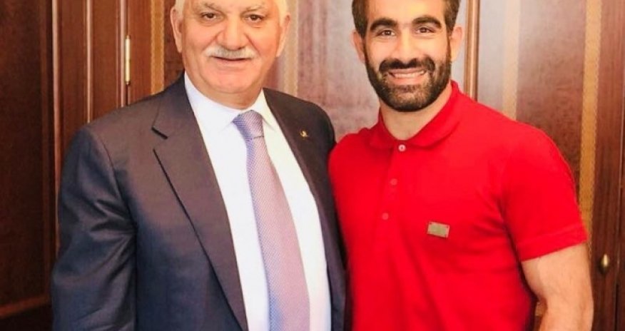 Bəylər Eyyubov Rafael Ağayevi qəbul edib