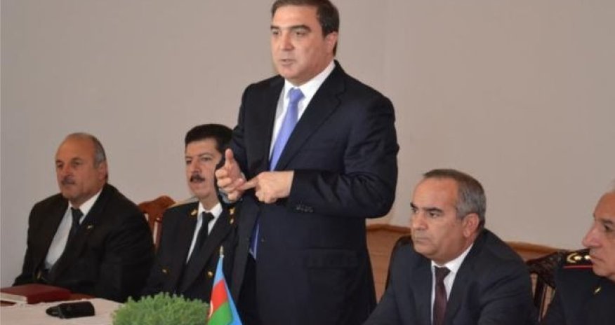 Elmar Vəliyevin köməkçisini də vəzifəsindən uzaqlaşdırdı  