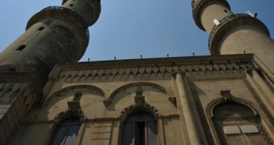 В Баку мулла устроил самосуд над вором ВИДЕО